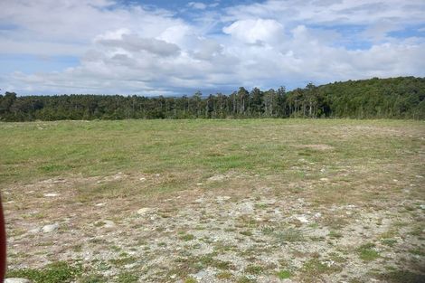 Photo of property in 1 Takutai Terrace, Ruatapu, 7883