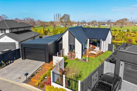 Photo of property in 6 Seville Lane, Casebrook, Christchurch, 8051