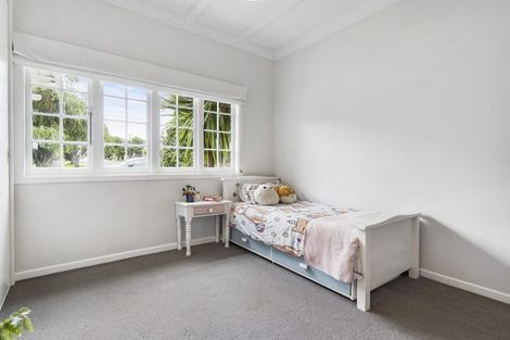Photo of property in 30 Lambeth Road, Mount Eden, Auckland, 1041