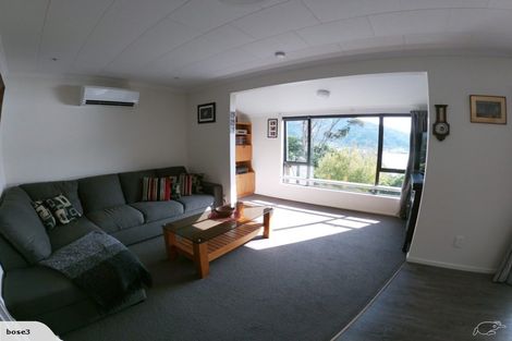 Photo of property in 271 Queen Charlotte Drive, Havelock, Picton, 7281