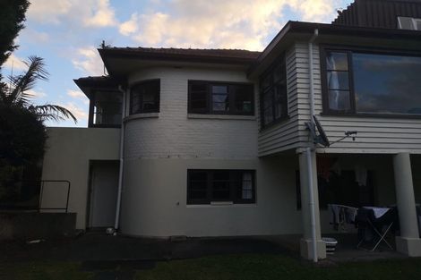 Photo of property in 2/227 East Coast Road, Campbells Bay, Auckland, 0620