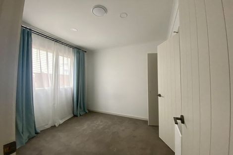 Photo of property in 16 Cloonlyon Drive, Flat Bush, Auckland, 2019