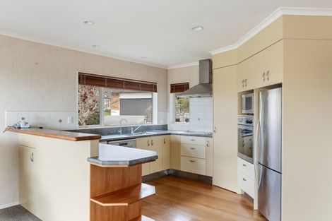 Photo of property in 18 Ashmore Drive, Frankleigh Park, New Plymouth, 4310