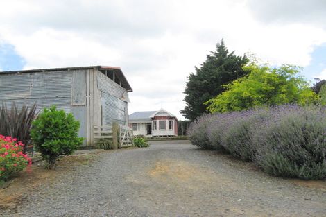 Photo of property in 32 William Potter Lane, Karaka, Papakura, 2580