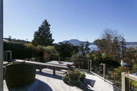 Photo of property in 22 Ewing Grove, Acacia Bay, Taupo, 3330