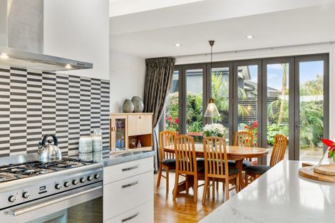 Photo of property in 17 William Andrew Road, Pukekohe, 2120