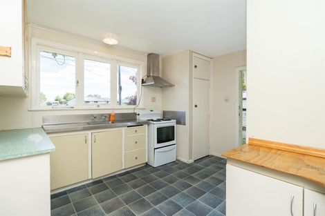 Photo of property in 16 Cassidy Street, Hamilton East, Hamilton, 3216