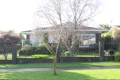 Photo of property in 7 Belmere Rise, Farm Cove, Auckland, 2012