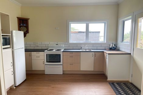 Photo of property in 4 Sinnamon Street, Reefton, 7830