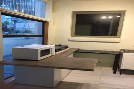 Photo of property in 19 Oakford Park Crescent, Greenhithe, Auckland, 0632