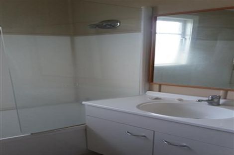 Photo of property in 96 Clayton Road, Mangakakahi, Rotorua, 3015