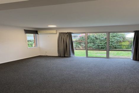 Photo of property in 1/27 Thorrington Road, Cashmere, Christchurch, 8022