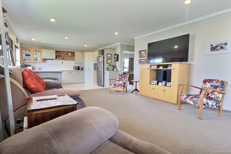 Photo of property in Parkvale Estate, 44/1232 Howard Street, Parkvale, Hastings, 4122