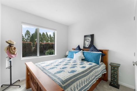 Photo of property in 4 Kauri Grove Drive, Kumeu, 0810