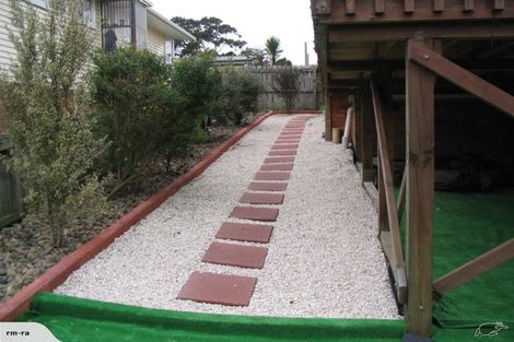 Photo of property in 185 Rathgar Road, Henderson, Auckland, 0610