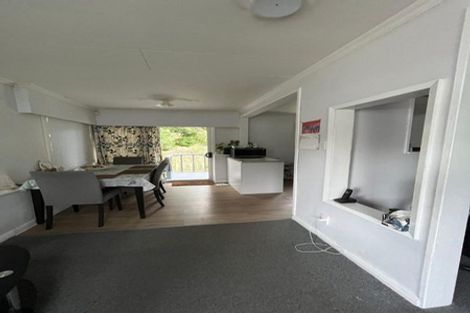 Photo of property in 40 Findlay Street, Tawa, Wellington, 5028
