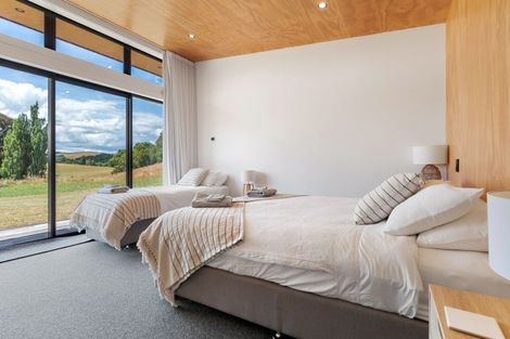 Photo of property in 360a Longbush Road, Hinakura, Masterton, 5884