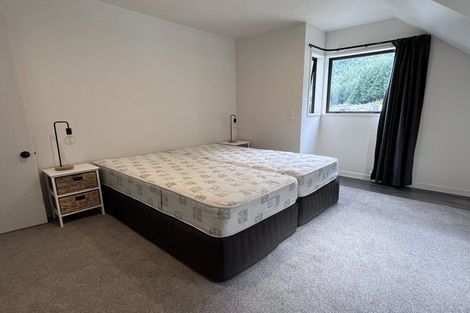 Photo of property in 20 Dart Place, Fernhill, Queenstown, 9300