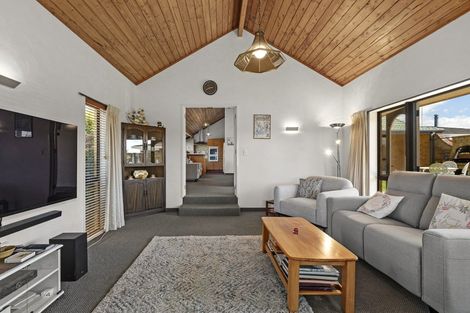 Photo of property in 18 Waratah Street, Matua, Tauranga, 3110