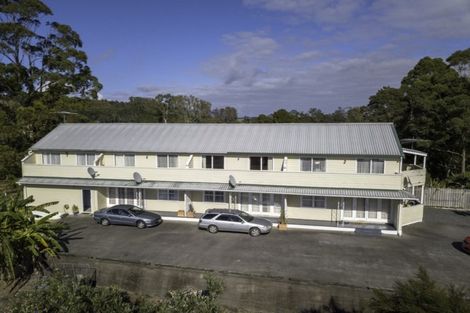 Photo of property in 10 Station Road, Kawakawa, 0210