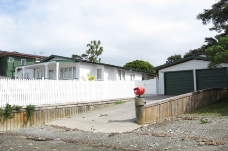 Photo of property in 87 Point Road, Monaco, Nelson, 7011