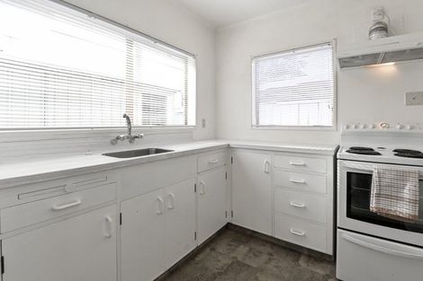 Photo of property in 1/510 Heretaunga Street East, Hastings, 4122