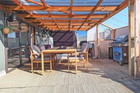 Photo of property in 16a Shortt Street, Foxton Beach, Foxton, 4815