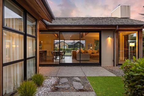 Photo of property in 5 Glengarry Court, Jacks Point, Queenstown, 9371