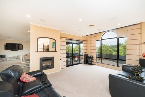 Photo of property in 54 Cashmere Drive, Fitzherbert, Palmerston North, 4410