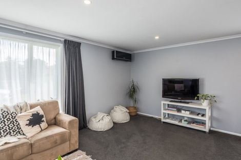 Photo of property in 2 Konini Grove, Raumati Beach, Paraparaumu, 5032