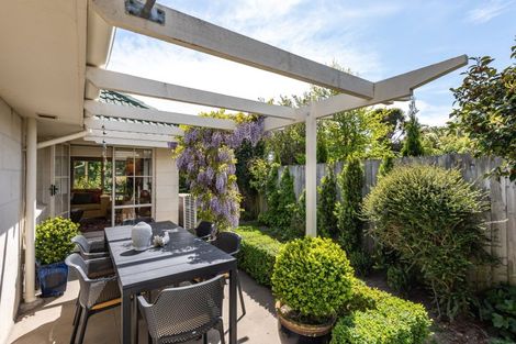 Photo of property in 7 Stable Court Lane, Spreydon, Christchurch, 8024