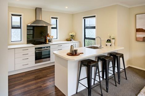 Photo of property in 18b Royal Street, Upper Hutt Central, Upper Hutt, 5018