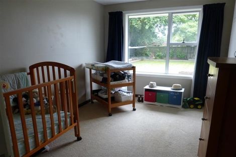 Photo of property in 54 Oriana Crescent, Hornby, Christchurch, 8042