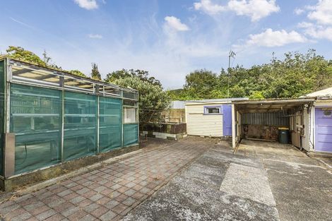 Photo of property in 124 Sievers Grove, Cannons Creek, Porirua, 5024