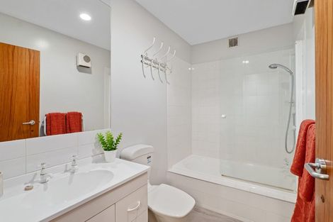 Photo of property in 1/21 Overdale Drive, Cashmere, Christchurch, 8022