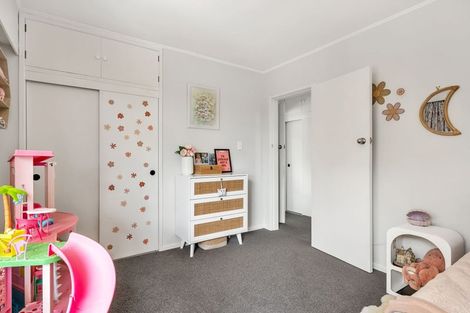 Photo of property in 19 Devon Street, Stoke, Nelson, 7011