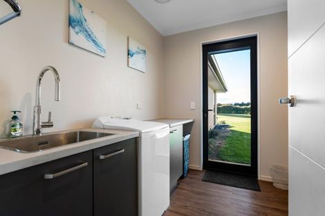 Photo of property in 19 Taylor Place, Prebbleton, Christchurch, 7676