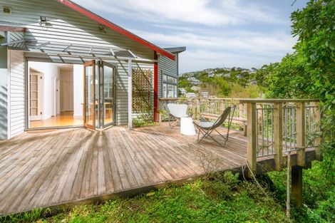 Photo of property in 16 Saint John Street, Aro Valley, Wellington, 6011