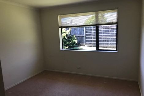 Photo of property in 24 Woodcroft Way, Pukekohe, 2120