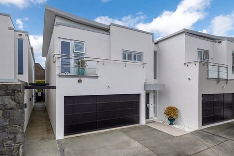 Photo of property in 7/258 Hurstmere Road, Takapuna, Auckland, 0622