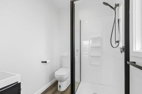 Photo of property in 254 Coronation Avenue, Welbourn, New Plymouth, 4310