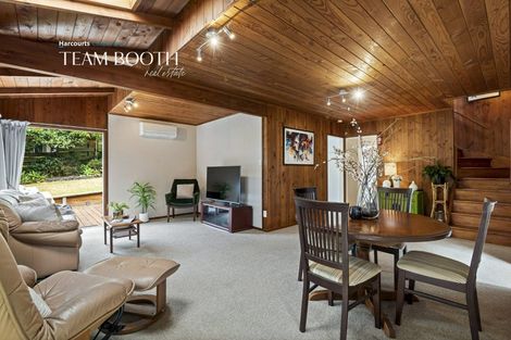 Photo of property in 2/29 Lancaster Road, Beach Haven, Auckland, 0626