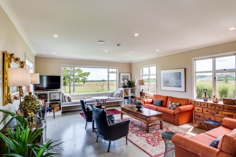 Photo of property in 275 Te Mata Road, Havelock North, 4294