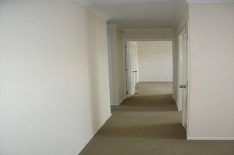 Photo of property in 15 Shankill Place, East Tamaki, Auckland, 2013