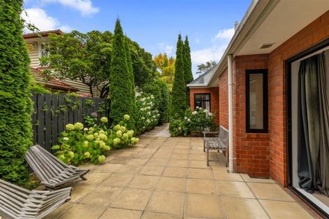 Photo of property in 1/33 Makora Street, Fendalton, Christchurch, 8041