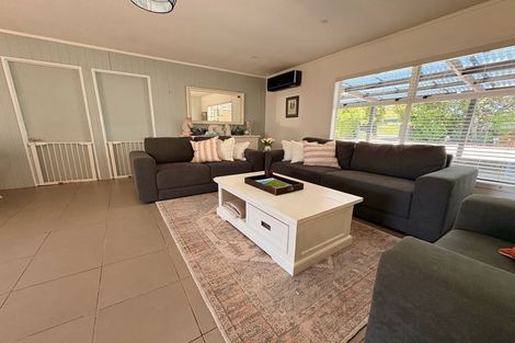Photo of property in 140 Mako Mako Road, Levin, 5510