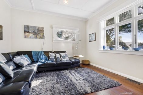 Photo of property in 181 Melbourne Road, Island Bay, Wellington, 6023