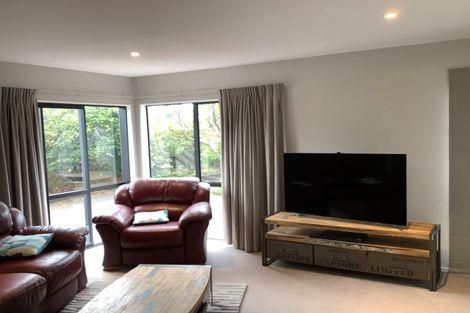 Photo of property in 1/27 Mawson Street, Waiwhetu, Lower Hutt, 5010