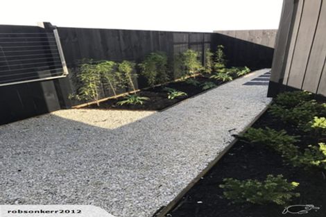 Photo of property in 15 Lieutenant Lane, Papakura, 2110