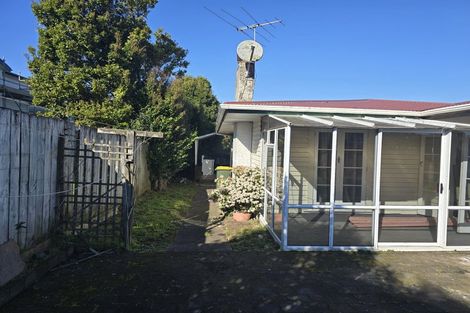 Photo of property in 49a Halver Road, Hillpark, Auckland, 2102